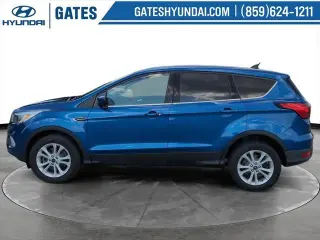 Ford Escape 2019 con tracción en las cuatro ruedas SE de 4 puertas SUV
