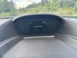 Ford Escape 2018 con tracción en las ruedas SE 4dr SUV