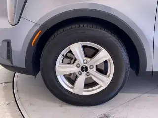 Sorento Kia 2024 LX 4dr SUV