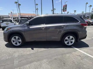 Toyota Highlander 2019 Limitado 4dr SUV