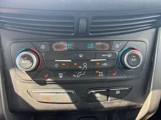Ford Escape 2018 AWD SE 4dr SUV