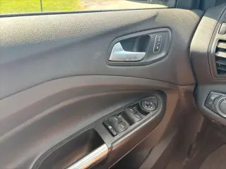 Ford Escape 2018 AWD SE 4dr SUV