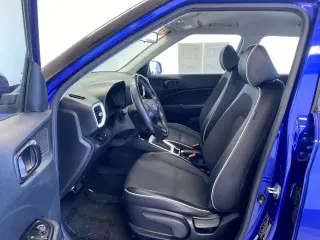 Vehículo Hyundai VENUE 2023 SEL 4dr Crossover