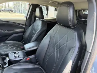 Ford Mustang Mach-E 2023 Select 4dr SUV