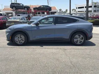 Ford Mustang Mach-E 2023 Select 4dr SUV