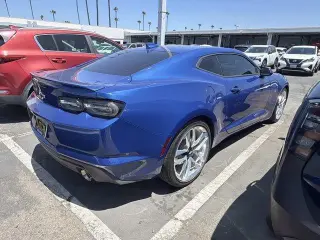 Chevrolet Camaro 2021 LT 2dr Coupe con 2LT