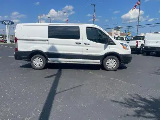 Ford Transit 2019 250 3dr SWB Baja Techo Furgón de Carga con Puerta Lateral Deslizante para Pasajeros