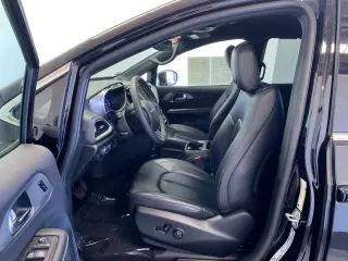 Chrysler Pacifica 2025 Select 4dr Mini-Van