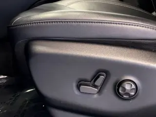 Chrysler Pacifica 2025 Select 4dr Mini-Van