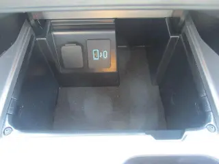 Ford Explorer 2024 AWD XLT 4dr SUV