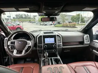 Ford F-150 2019 4x4 King Ranch 4dr SuperCrew 5.5 ft. SB