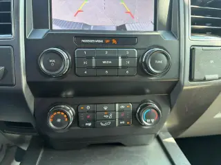 Ford F-150 2019 4x2 XLT 4dr SuperCrew 5.5 ft. SB