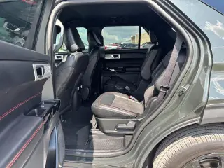 Ford Explorer 2024 con tracción en las cuatro ruedas ST-Line 4dr SUV