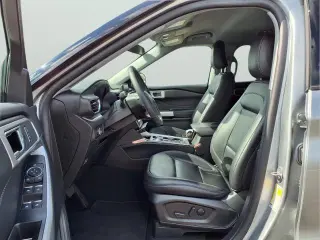 Explorador Ford 2024 AWD XLT 4dr SUV