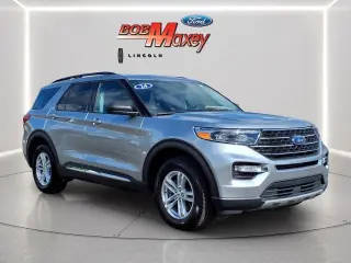 Explorador Ford 2024 AWD XLT 4dr SUV