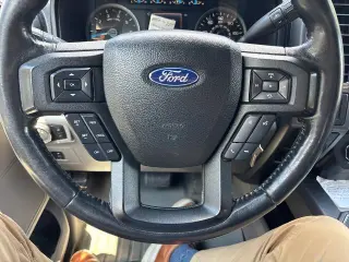 Ford F-150 2017 4x4 XLT 4dr SuperCrew 5.5 ft. SB