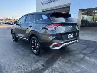 Kia Sportage 2023 AWD LX 4dr SUV