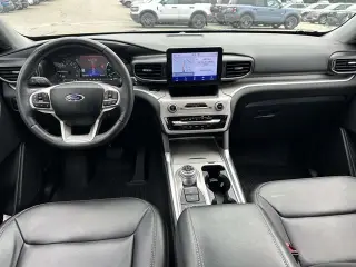 Explorador Ford 2023 AWD XLT 4dr SUV