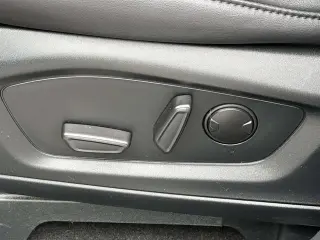 Explorador Ford 2023 AWD XLT 4dr SUV
