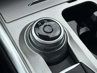 Explorador Ford 2023 AWD XLT 4dr SUV