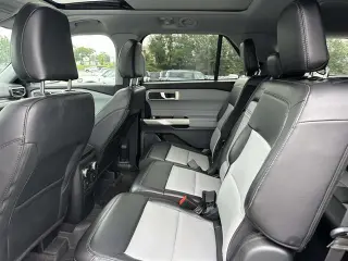 Ford Explorer 2023 AWD XLT 4dr SUV