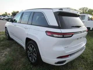 Jeep Grand Cherokee 2024 4x4 Overland 4dr SUV
