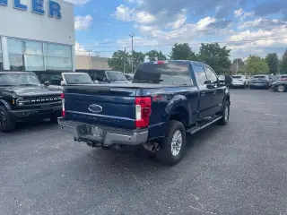 Ford F-250 Super Duty 2017 4x4 XLT 4dr Cab de Trabajo 8 pies de Longitud