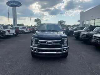 Ford F-250 Super Duty 2017 4x4 XLT 4dr Cab de Trabajo 8 pies de Longitud