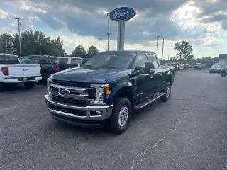Ford F-250 Super Duty 2017 4x4 XLT 4dr Cab de Trabajo 8 pies de Longitud