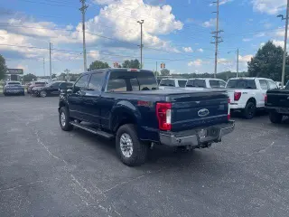 Ford F-250 Super Duty 2017 4x4 XLT 4dr Cab de Trabajo 8 pies de Longitud