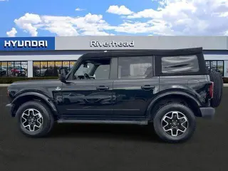 Ford Bronco 2023 4x4 Outer Banks 4dr SUV