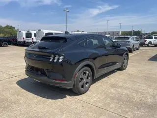 Ford Mustang Mach-E 2021 AWD Select 4 puertas SUV