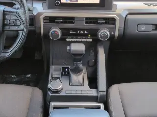 Toyota Tacoma 2024 4x4 TRD Sport 4dr Double Cab 5.0 ft SB 8A