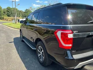 Ford Expedition 2018 4x2 XLT 4dr SUV