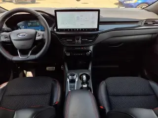 Ford Escape 2023 con tracción en las ruedas ST-Line Select 4dr SUV