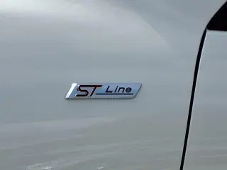 Ford Escape 2024 con tracción en las cuatro ruedas ST-Line 4dr SUV