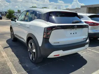 Nissan Kicks 2025 AWD SR 4dr Crossover
