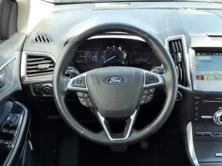 Ford Edge 2018 AWD Titanium 4dr Crossover