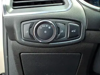 Ford Edge 2018 AWD Titanium 4dr Crossover