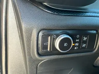 Ford Explorer 2020 con tracción en las cuatro ruedas ST 4dr SUV
