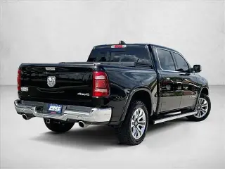 Ram 1500 2019 4x4 Laramie Longhorn 4dr Crew Cab 5.6 ft. SB Pickup