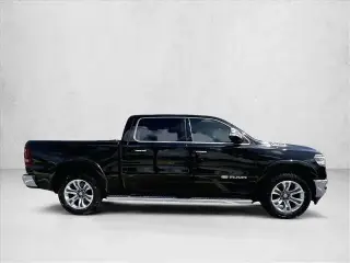 Ram 1500 2019 4x4 Laramie Longhorn 4dr Crew Cab 5.6 ft. SB Pickup