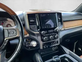 Ram 1500 2019 4x4 Laramie Longhorn 4dr Crew Cab 5.6 ft. SB Pickup