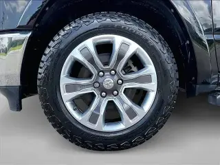 Ram 1500 2019 4x4 Laramie Longhorn 4dr Crew Cab 5.6 ft. SB Pickup