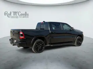 Ram 1500 2022 4x4 Laramie 4dr Crew Cab con cabina de 5.6 pies de largo