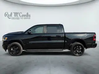 Ram 1500 2022 4x4 Laramie 4dr Crew Cab con cabina de 5.6 pies de largo