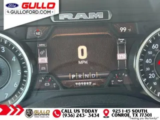 Ram 1500 2022 4x4 Big Horn 4dr Crew Cab con cabina de 5.6 pies de largo Pickup