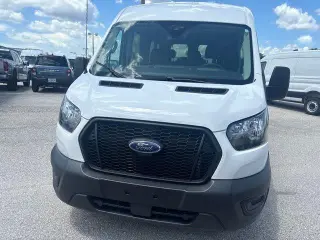 Ford Transit 2024 350 XL 3dr LWB Techo de Medio Piso Furgoneta de Pasajeros