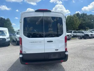 Ford Transit 2024 350 XL 3dr LWB Techo de Medio Piso Furgoneta de Pasajeros