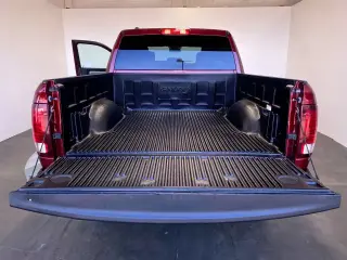 Ram 1500 Classic 2024 4x2 SLT 4dr Crew Cab 5.5 ft. SB Pickup